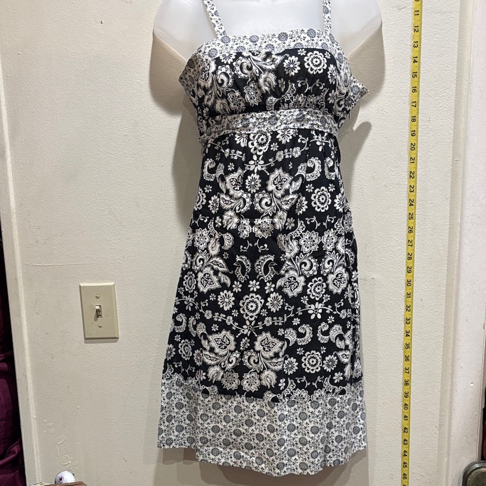 Xhilaration Black and White Floral Midi Dress